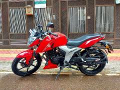 Apache RTR 160 4V with ABS